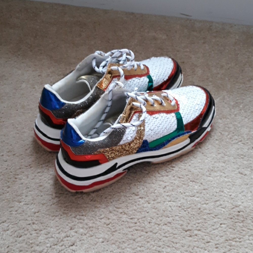 Cape Robbin womens fashion sneakers